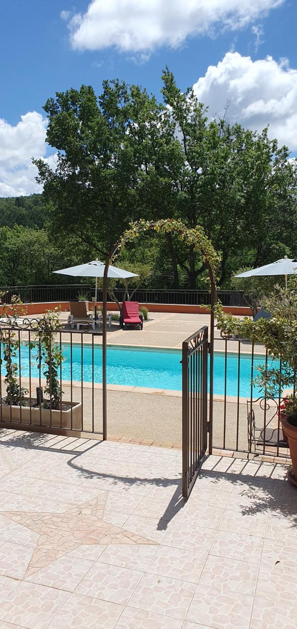 Maison Familiale Avec Piscine Et Boulodrome Dans Le Luberon Βίλα Caseneuve Εξωτερικό φωτογραφία